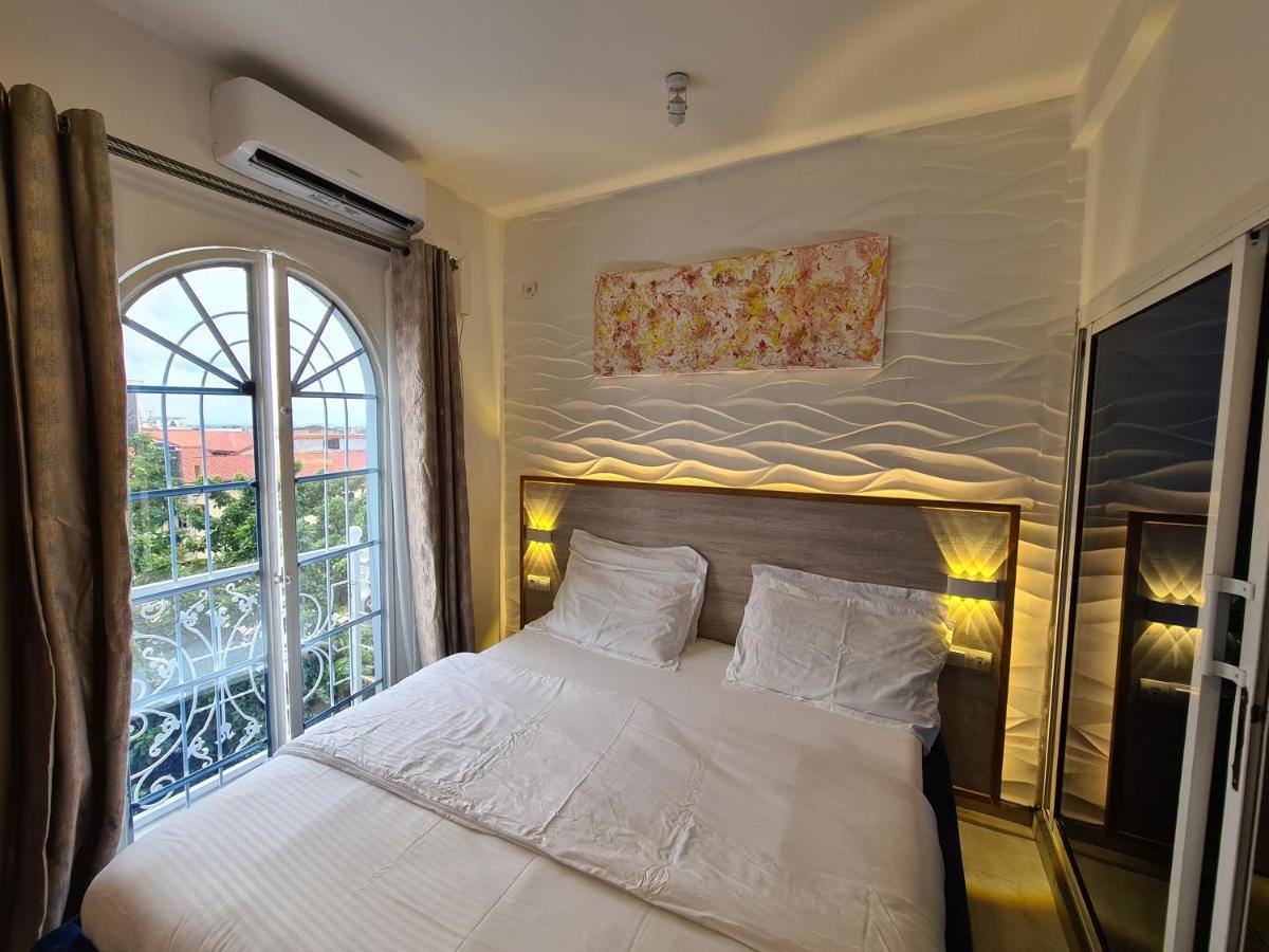 Dolce Vita Palacio 杜阿拉 外观 照片