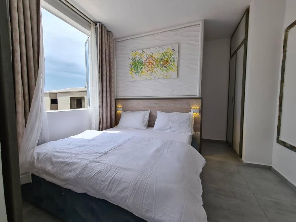 Dolce Vita Palacio 杜阿拉 外观 照片